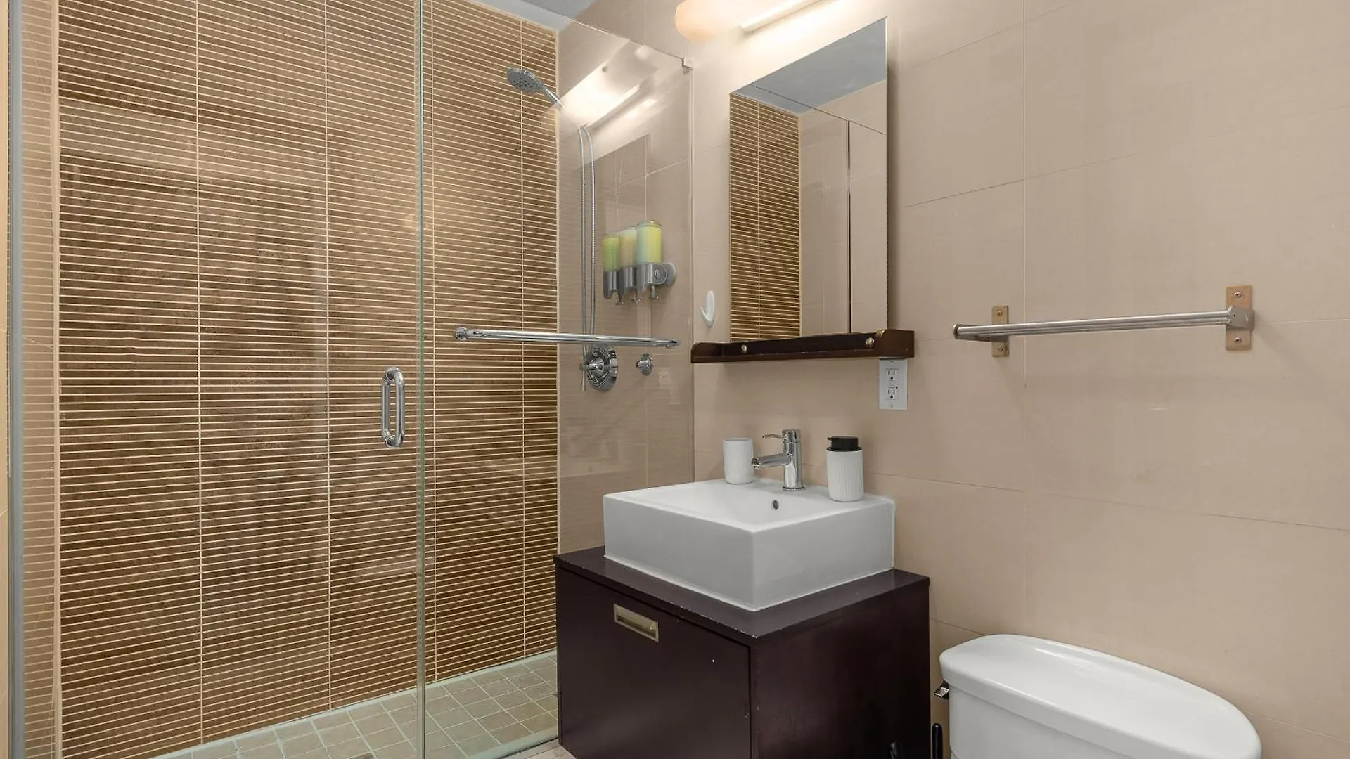 Apartamento Modern 2Br Steps From New York'S Iconic Broadway Estados Unidos